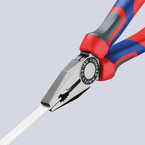 Pince universelle Anwendung 3