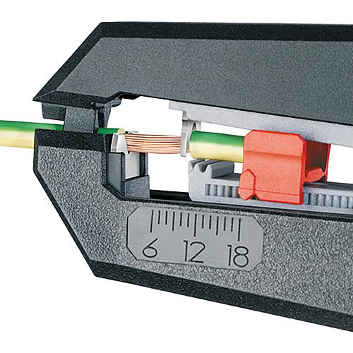 Pinces à dénuder automatiques KNIPEX pour fils de 0,02 à 6mm². Anwendung 2