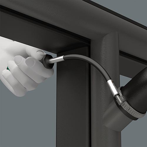 Tournevis pour vis à empreinte carrée WERA Kraftform Plus-Série 300 lame ronde Anwendung 3