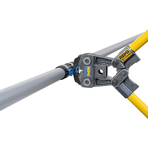 Pinces à sertir pour Geberit FlowFit, pour machines à sertir standard Anwendung 2