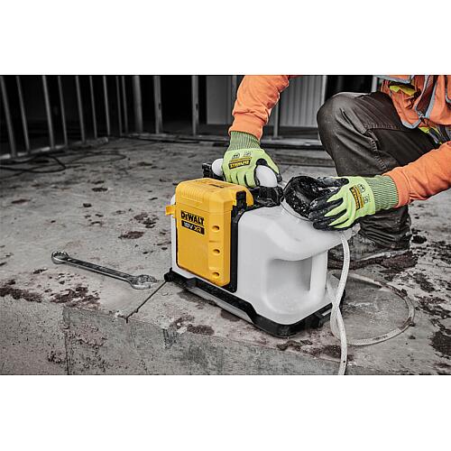 Réservoir d'eau sans fil, 18 V pour le carottage (80 241 18 et 80 241 19) Anwendung 1
