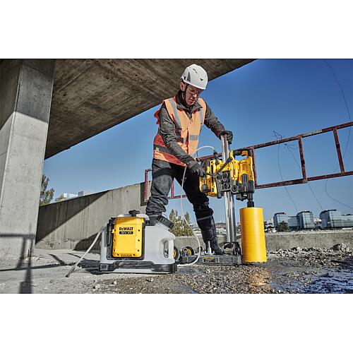 Réservoir d'eau sans fil, 18 V pour le carottage (80 241 18 et 80 241 19) Anwendung 3