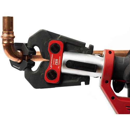 Boucle de sertissage TH, orientable à 180°. Anwendung 6