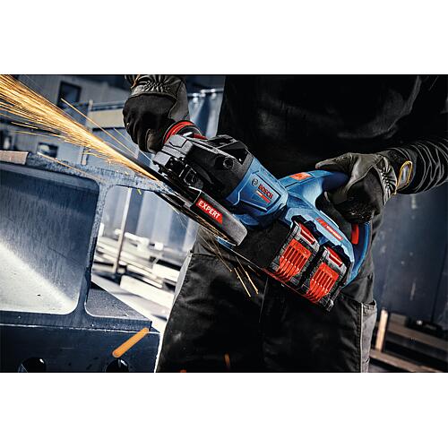 Meuleuses d'angle sans fil BOSCH EXPERT 2 x 18 V EXWS18V2-230P sans Batteries + Chargeurs Anwendung 2