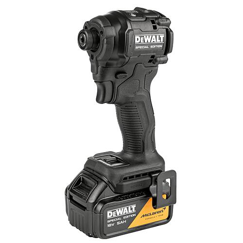 Kit de batteries DeWALT x McLaren DCK2222MP2T 18 V, 2 pièces avec 2 x 5,0 Ah et Chargeur Anwendung 1