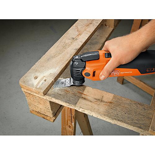 Multimaster Fein MM 500 PLUS Selection, 350 W dans une L-BOXX® Anwendung 1