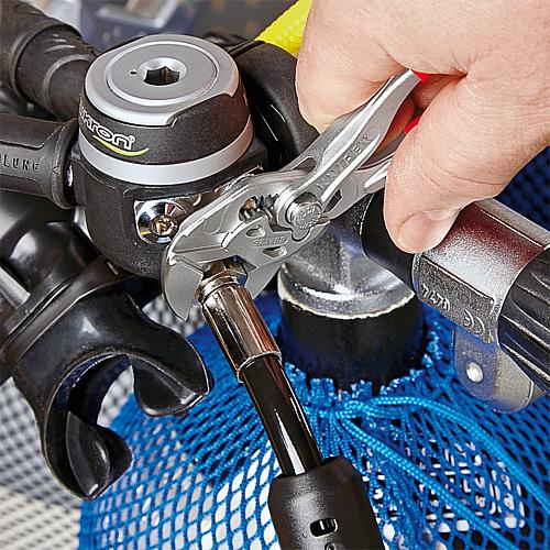 Clés à pinces KNIPEX®