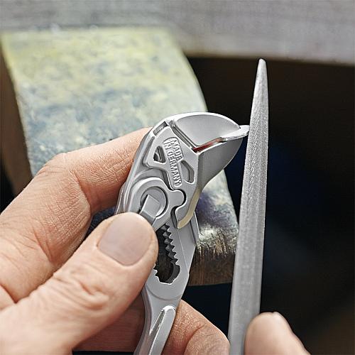 Pince multiprise KNIPEX® Anwendung 3