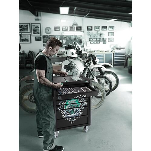 Servante d'atelier Tool Rebel, 94 pièces Anwendung 12