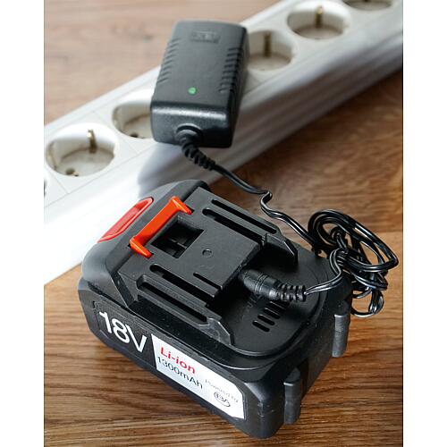 Réseau 18 V, 1 A pour BA-JET Cleaning Gun Anwendung 1