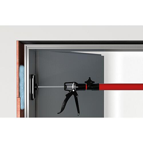Mousse de montage rapide PU 2C 400 Premium B2 Anwendung 2