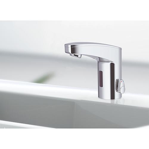 Mitigeur de lavabo infrarouge CONTI+ M 10 maxx Anwendung 1