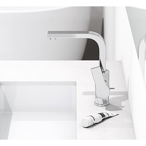 Mitigeur lavabo Kludi Zenta SL, actionnement sur le côté, orientable   Anwendung 1