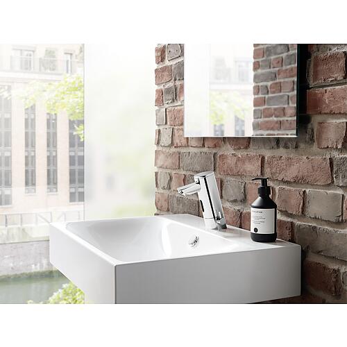 Mitigeur  de lavabo Schell Puris E HD-K sans mélangeur Anwendung 1