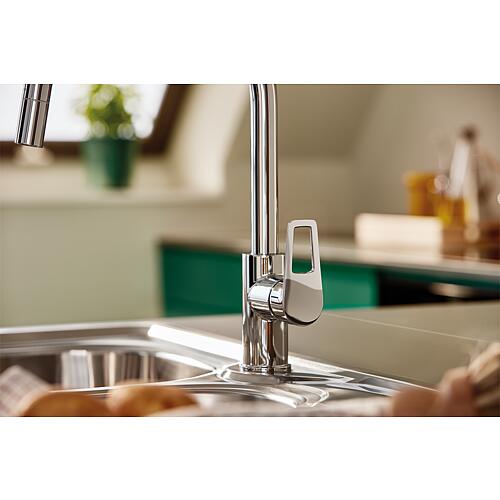 Mitigeur d'évier Grohe Bauloop avec bec extractible, poignée latérale Anwendung 3