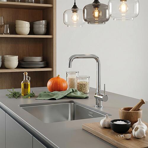 Mitigeur d´évier Nevado rond avec bec orientable
 Anwendung 3